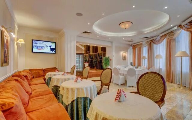 Отель бородино фото Borodino Hotel In Moscow, Russia From $39: Deals, Reviews, Photos 83E