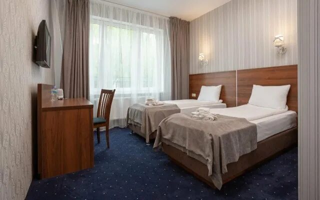 Отель бриз фото Отель Бриз 3* в Калининграде 157 отзывов об отеле, цены и фото номеров - заброни