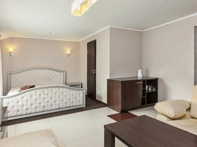 Отель чайка в барнауле фото Отель Park-otel Chaika (Парк-отель Чайка) База отдыха (Барнаул) - бронирование н