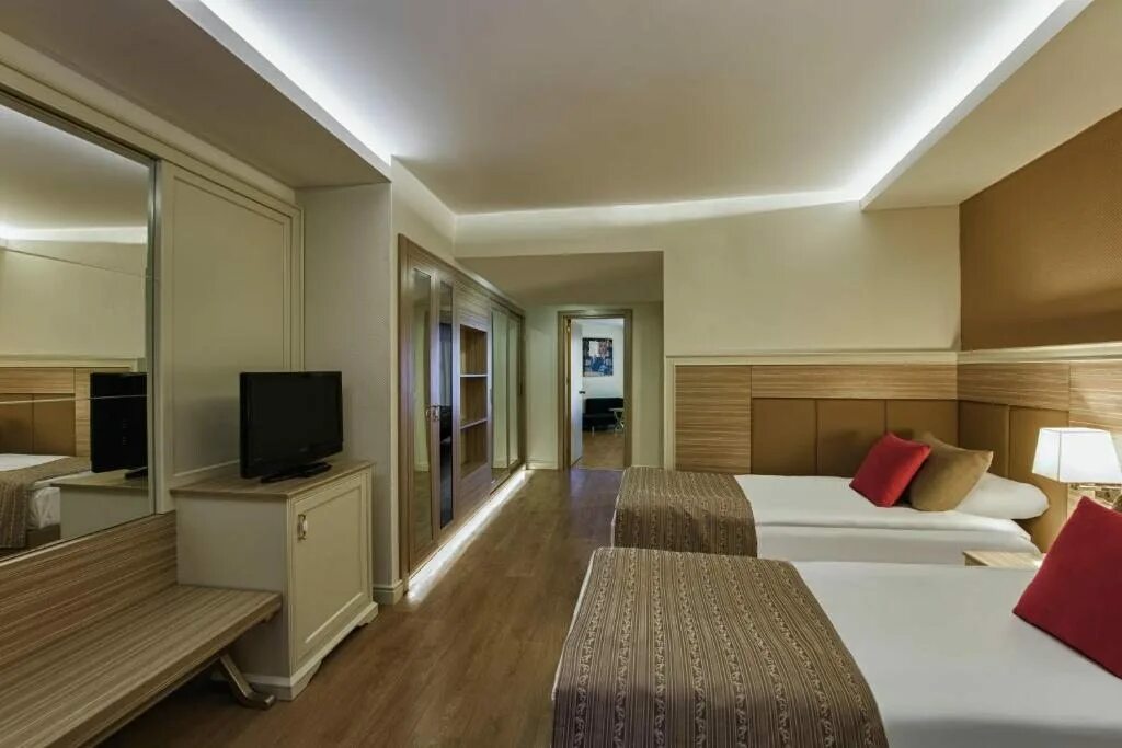 Отель дельфин алания 5 турция фото Курортный отель Delphin Deluxe Resort 5*, Окурджалар, Турция 101Hotels.com
