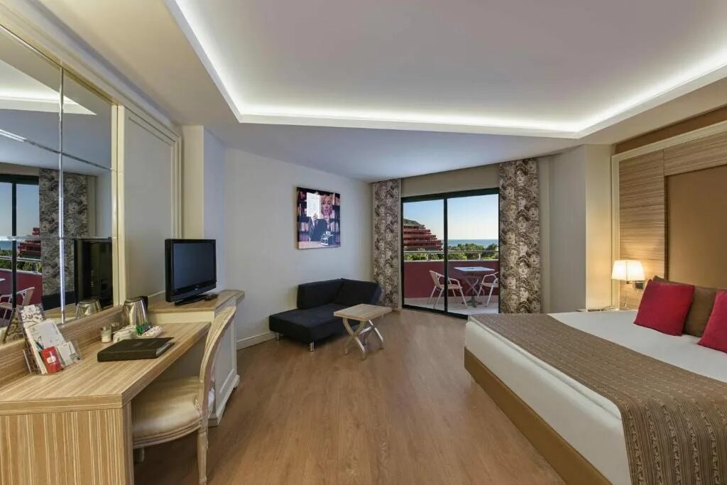 Отель делюкс турция фото Курортный отель Delphin Deluxe Resort 5*, Окурджалар, Турция 101Hotels.com