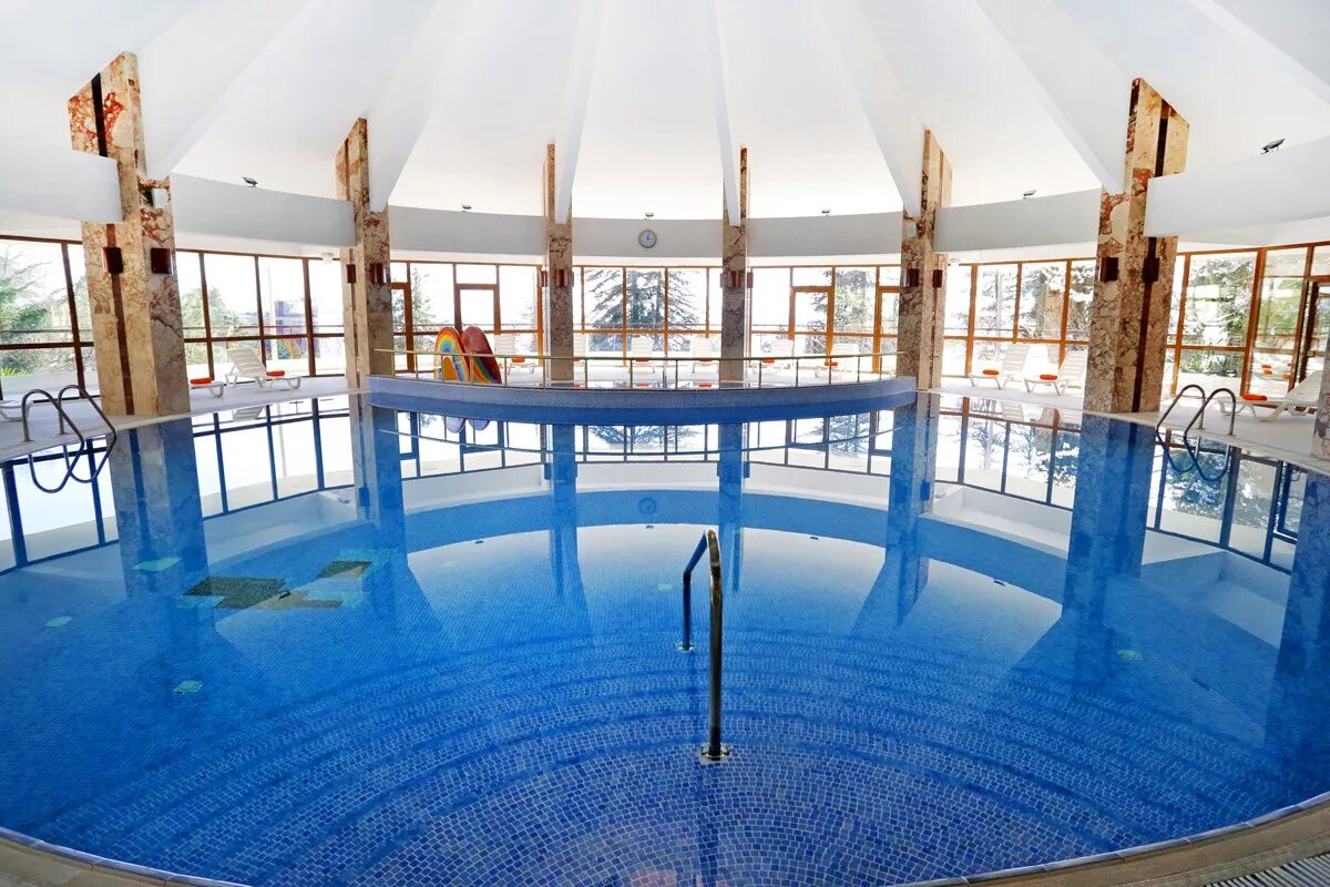 Отель дивный лоо фото Русский Дом Дивный 43 ° 39 ° SPA отель 3* - Россия, Сочи - Отели Пегас Туристик