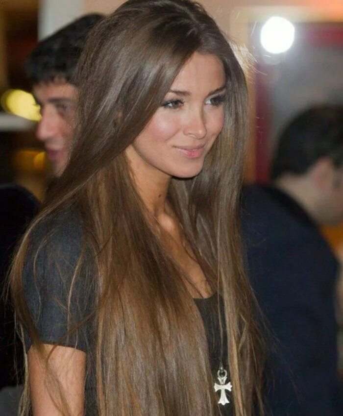 Оттенки темно русых волос фото ▷ 1001 + ideas de tonos de pelo castaño chocolate Color de cabello castaño, Tono