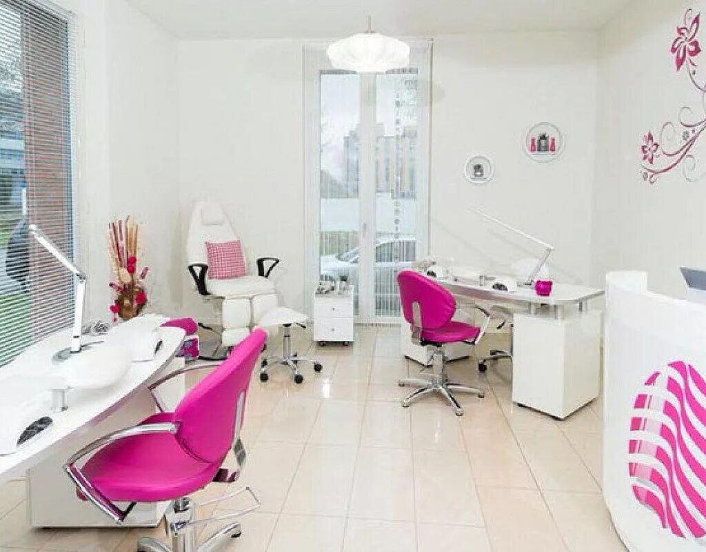 Отзывы о салоне маникюра примеры Permanently closed: Мила Макс, beauty salon, Novosibirsk, Krasniy Avenue, 188 - 