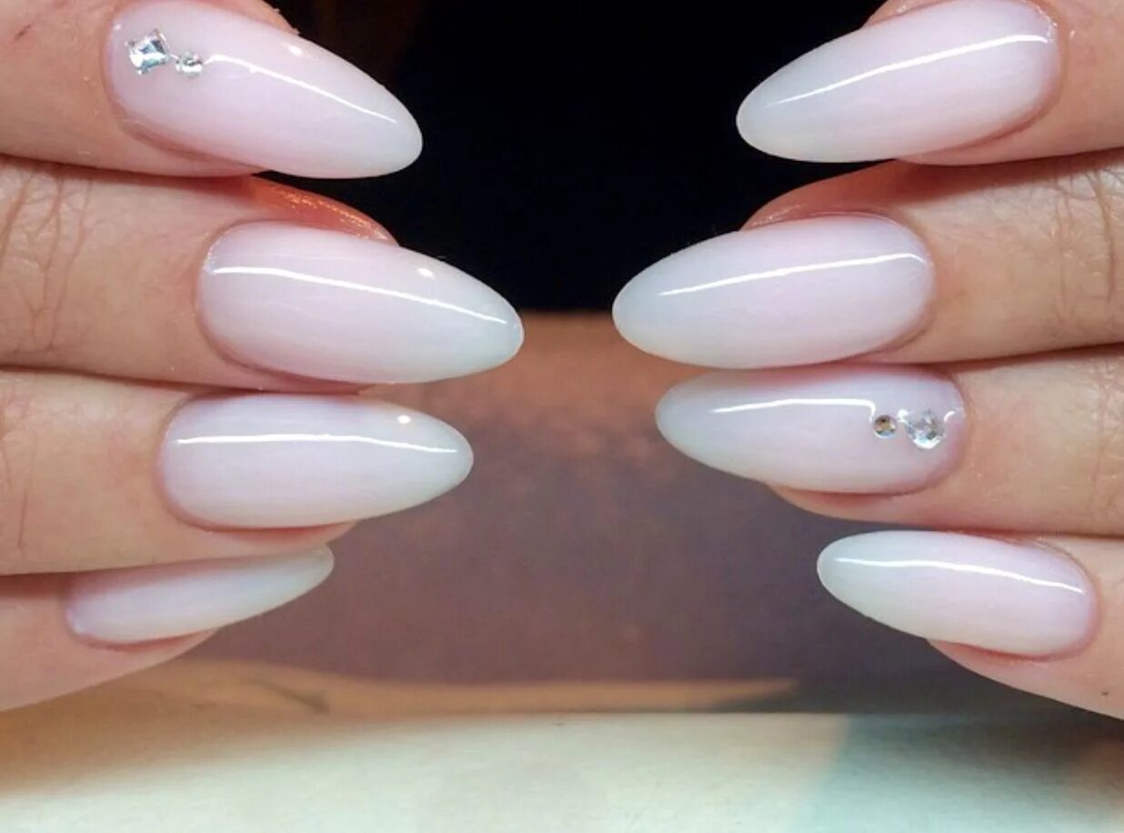 Овал ногти дизайн фото Hair - Haare Almond acrylic nails, Almond acrylic nails designs, Almond nails de