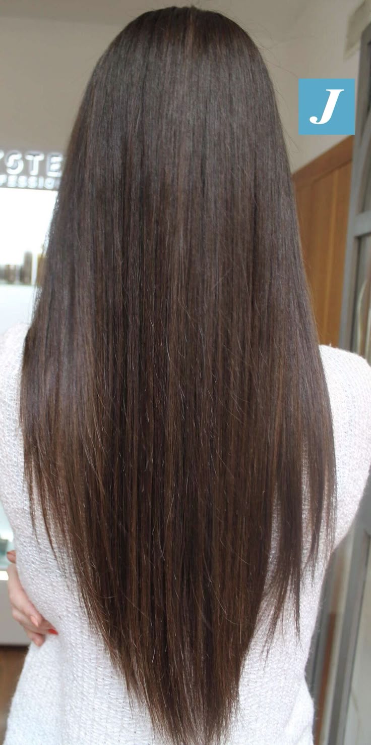 Овальная стрижка на длинные Degradé Castano caffè su capelli lunghi Long hair styles, Haircuts straight hair