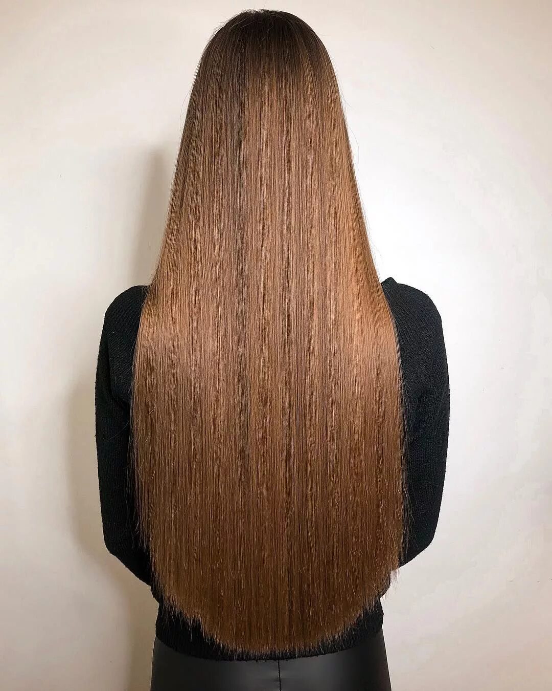 Овальная стрижка на длинные волосы Image may contain: one or more people and closeup Long hair styles, Hair styles,