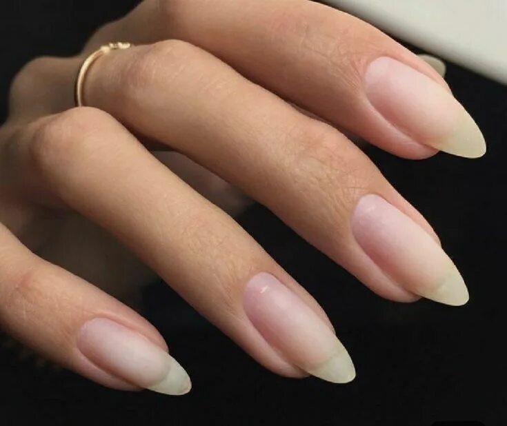 Овально квадратные ногти маникюр Image about fashion in Nail by burcakscombine Gel nails, Stylish nails, Natural 