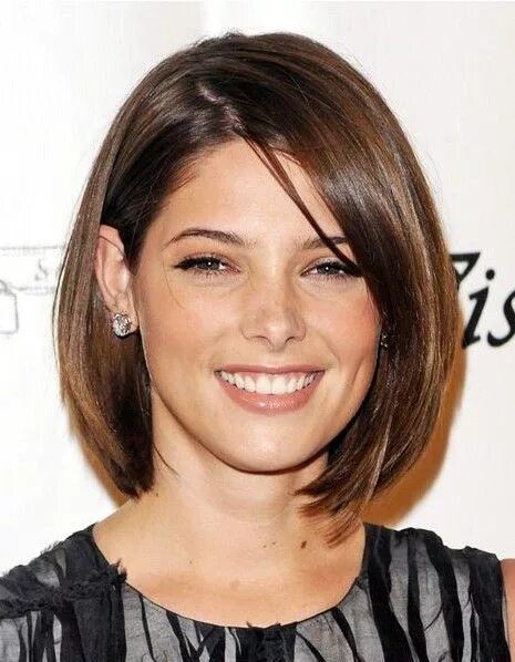 Овальное лицо без челки фото Short Straight Bob Haircuts 2024 - Ashley Greene Hairstyle - PoP Haircuts Medium