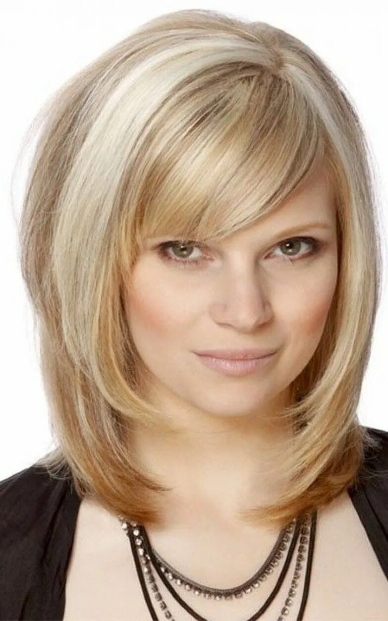 Овальный каскад стрижка фото Модные стрижки 2025 2026 года: 111 фото, новинки Medium length hair cuts, Medium