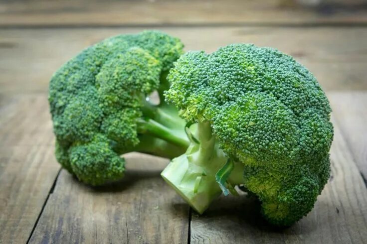 Овощ брокколи фото Pin by Mina Kelly on Vegetarian/Vegan/GF recipes Broccoli, 10 healthy foods, Bro
