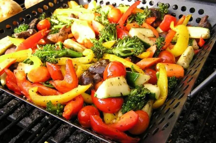 Овощи гриль в духовке рецепт с фото Meat-free recipes on the grill Grilled vegetable recipes, Healthy summer recipes
