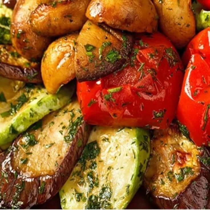 Овощи и грибы в духовке фото Запеченные овощи в маринаде ⠀ Продукт Grilling recipes sides, Eggplant zucchini,