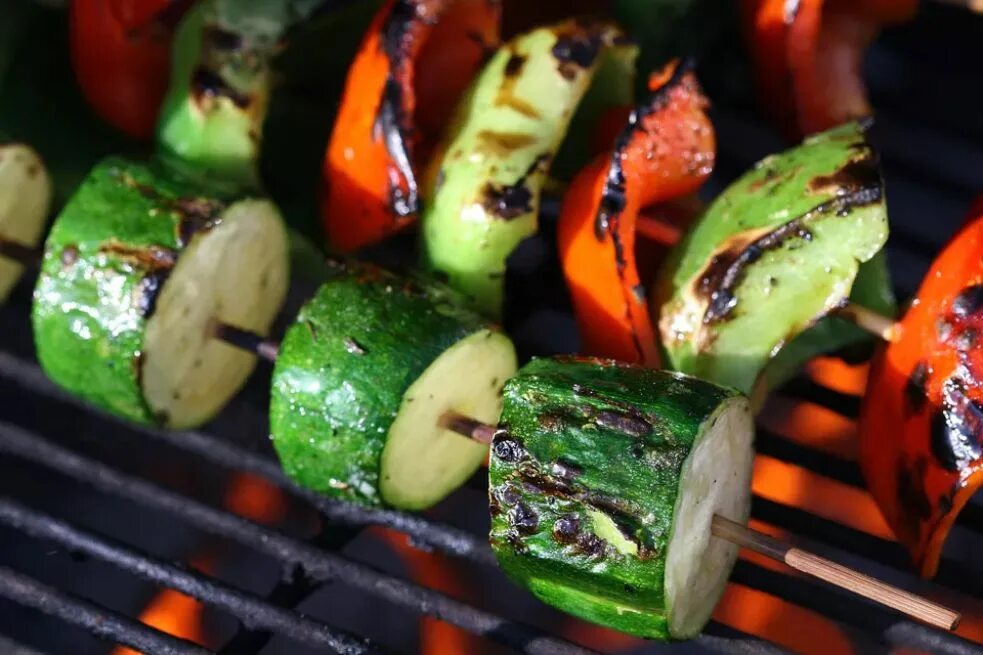Овощи на мангале рецепты фото 10 Cheap Grilling Ideas