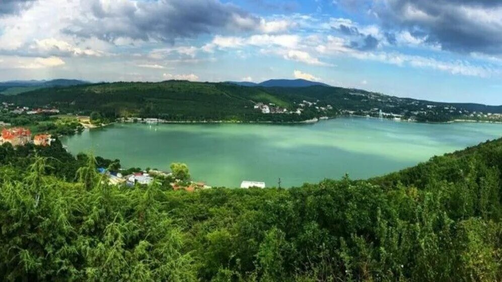 Озеро дюрсо краснодарский край фото Абрау-Дюрсо" с привкусом канализации? Кто засоряет знаменитое озеро НОВЫЕ ИЗВЕСТ