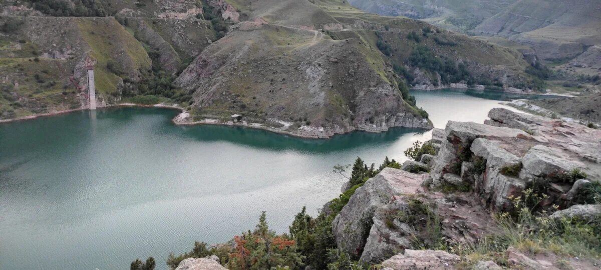 Озеро гижгит кабардино балкария фото Опасное озеро Гижгит и лечебная Поляна Нарзанов в Кабардино-Балкарии 33ways: пут