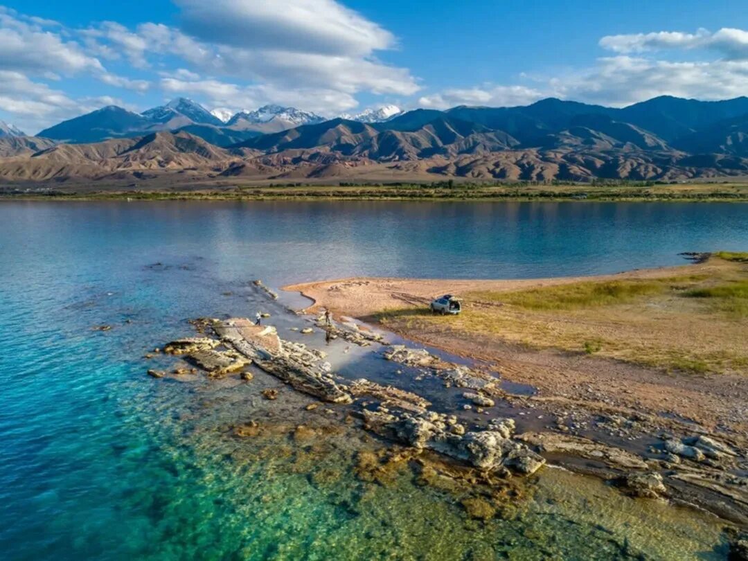 Озеро иссык куль киргизия фото Выходные на берегах Иссык-Куля: древности, красные скалы, киргизская Швейцария и