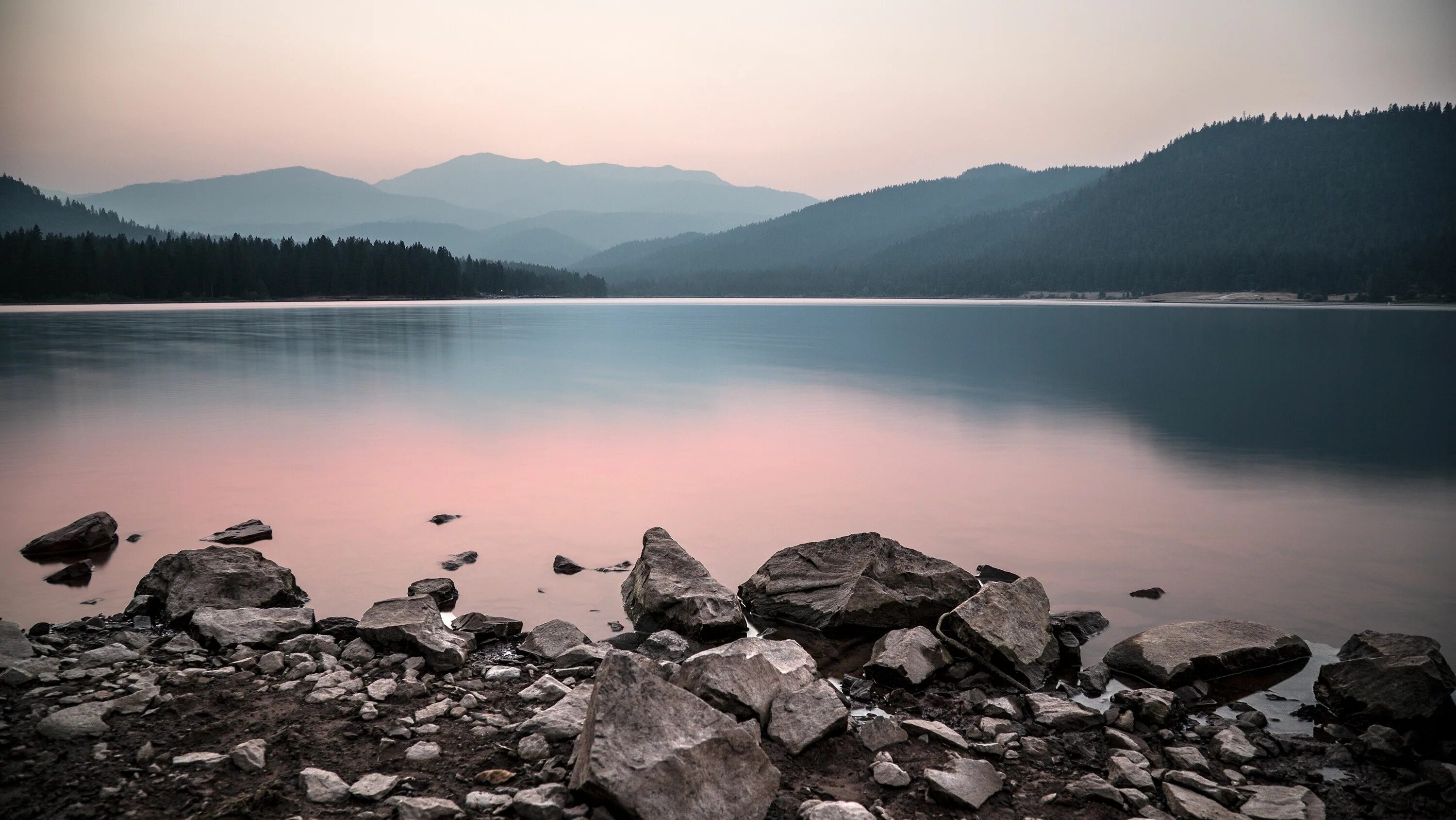 Озеро каменное фото Res: 3840x2160, Calm Mountain Lake 4K Ultra HD Desktop Wallpaper Uploaded by Des
