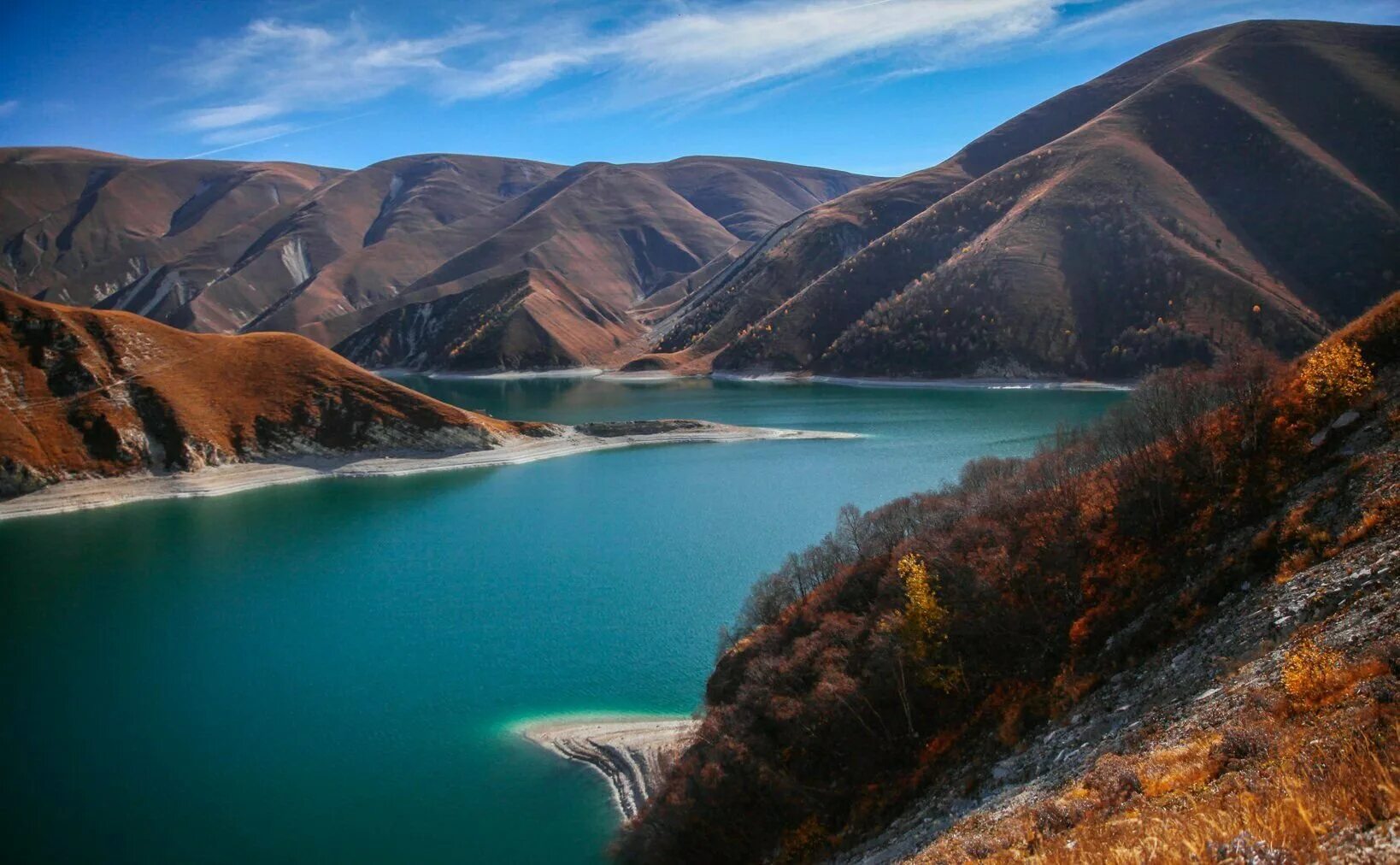 Озеро кезеной ам чеченская фото Вертолетные Туры по Дагестану