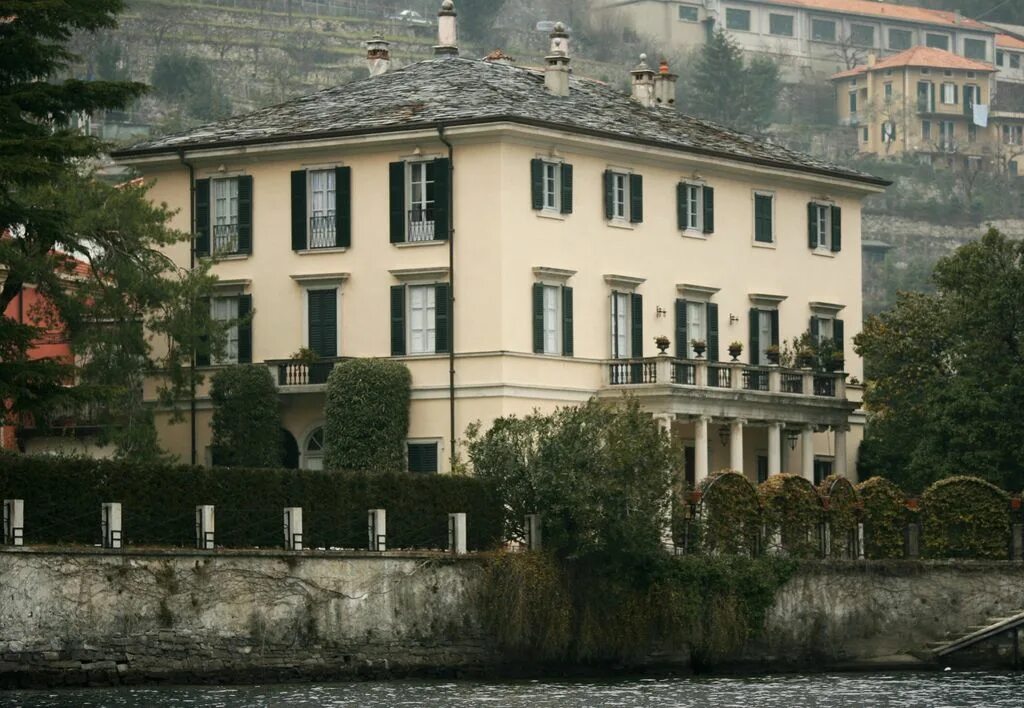 Озеро комо италия фото вилла соловьева George Clooney breaks silence on sale of million-dollar Italian villa shared wit