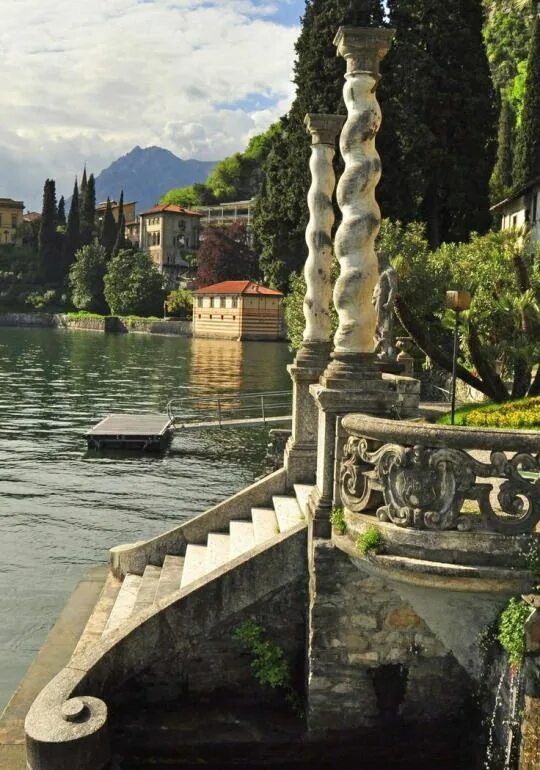 Озеро комо в италии достопримечательности фото ♕ Centuries ♚ Behind ♕ * Villa Monastero, Varenna, Lake Como Italy travel, Lake 