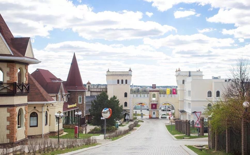Озеро коттеджный поселок княжье озеро вл1 фото Купить дом в коттеджном поселке Лебединое Озеро на 1 Успенском шоссе, цены и фот