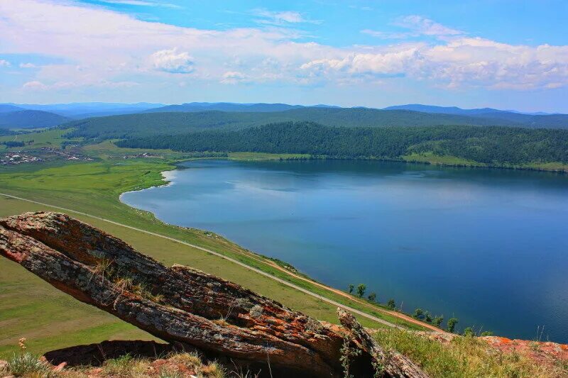 Озеро круглое шарыповский район фото ТОП-10 красивейших мест для летней рыбалки и кемпинга ПФ Берег Палатки, печи, ло