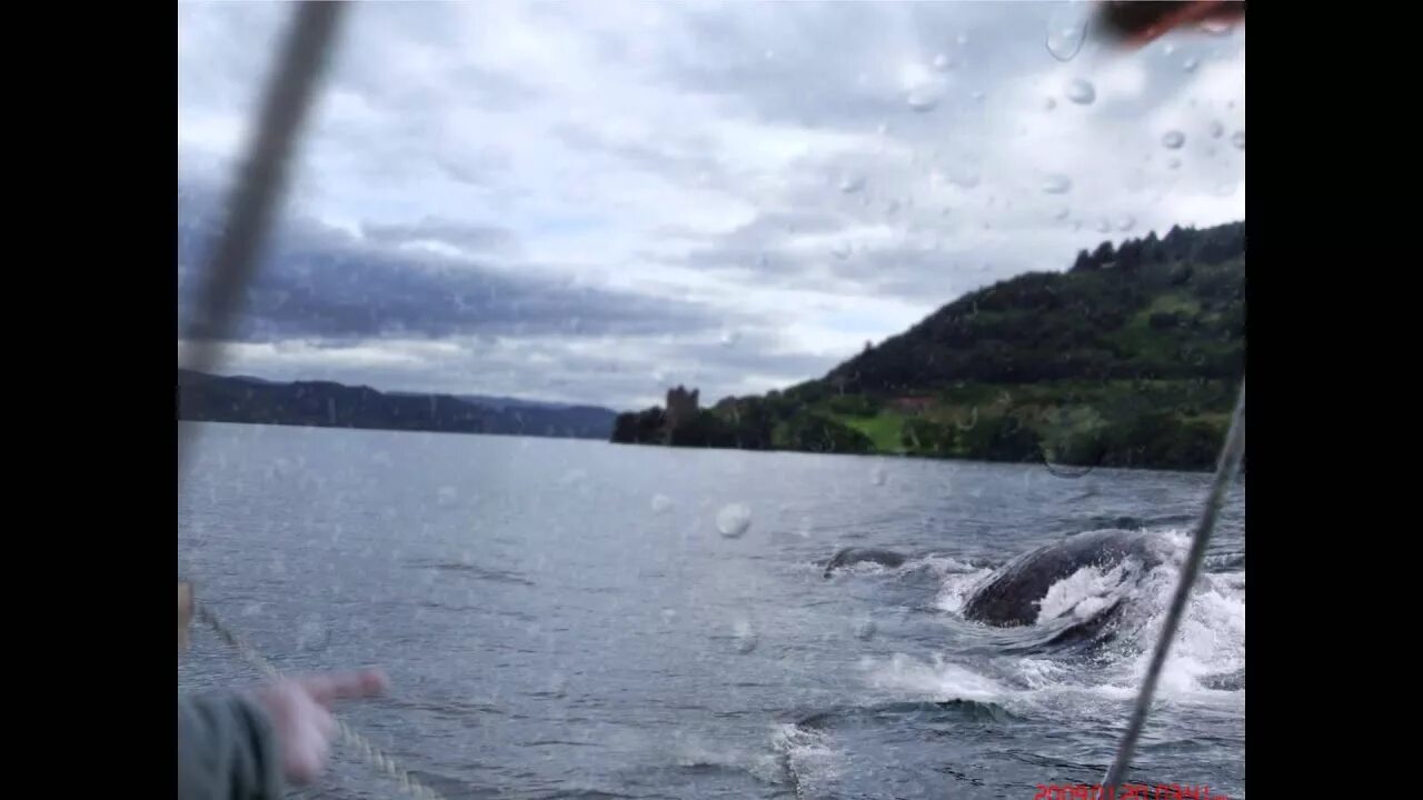 Озеро лабынкыр в якутии чудовище фото Loch Ness Monster: Even Charlie Sheen has tried to catch it - YouTube