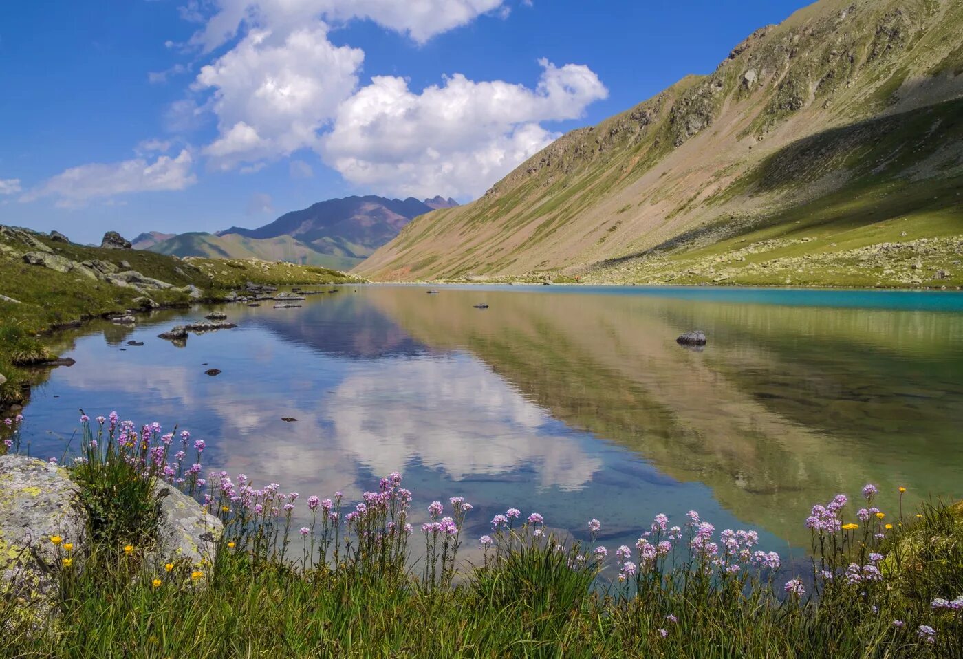 Озеро малое фото Сервис и услуги отеля Green Resort в Кисловодске, Грин Парк, Грин Ресорт