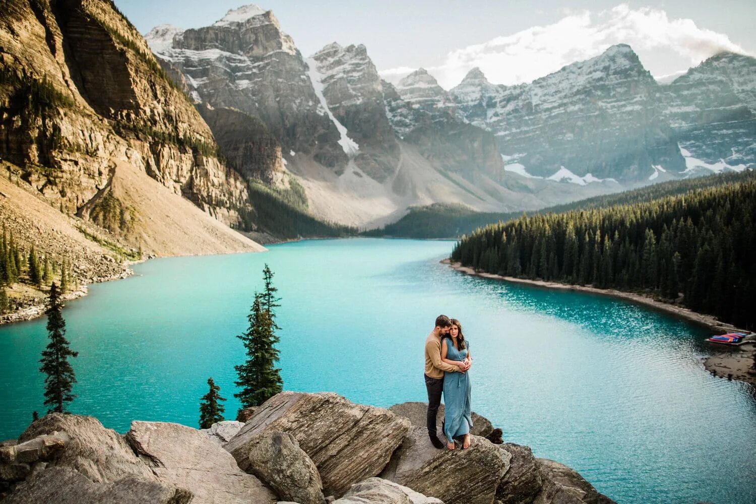 Озеро морейн фото 8 Super Handy Tips for Visiting Lake Louise