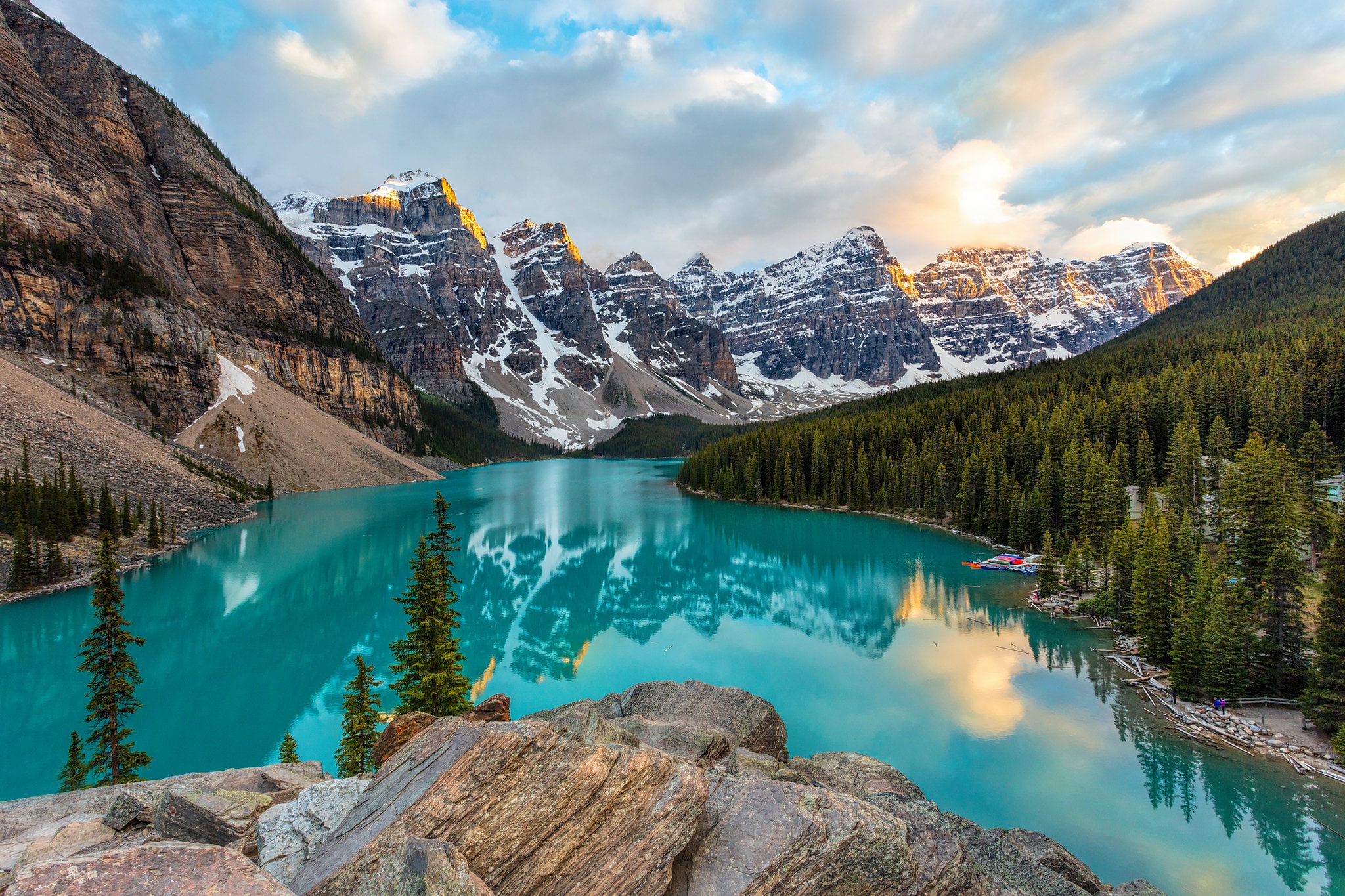 Озеро морейн канада фото Moraine Lake Alberta Canada Impressions de haute qualité Etsy