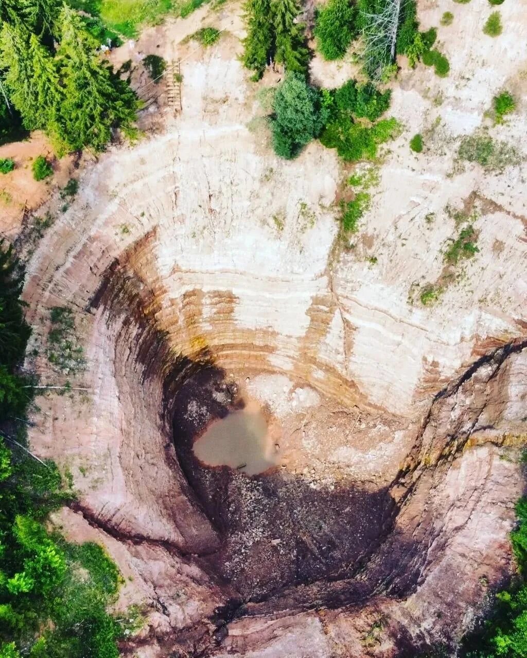 Озеро морской глаз где находится фото Знаменитое озеро Морской глаз превратилось в лужу - e-Kazan.ru