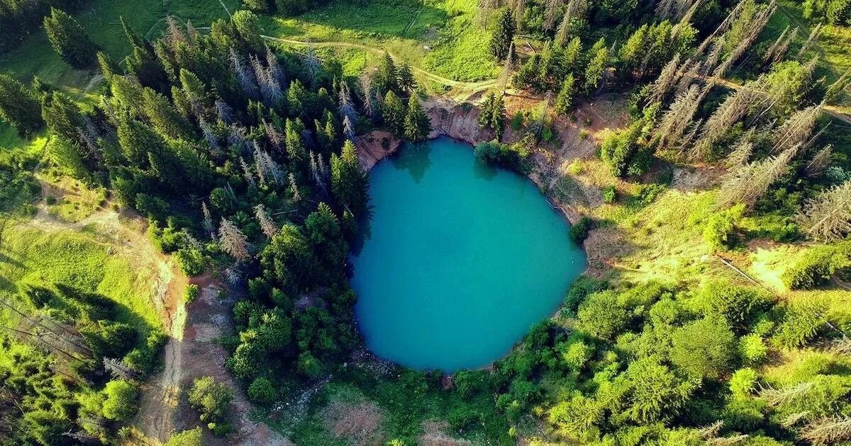 Озеро морской глаз где находится фото Загадочное исчезновение вод в России: куда пропало озеро Морской глаз