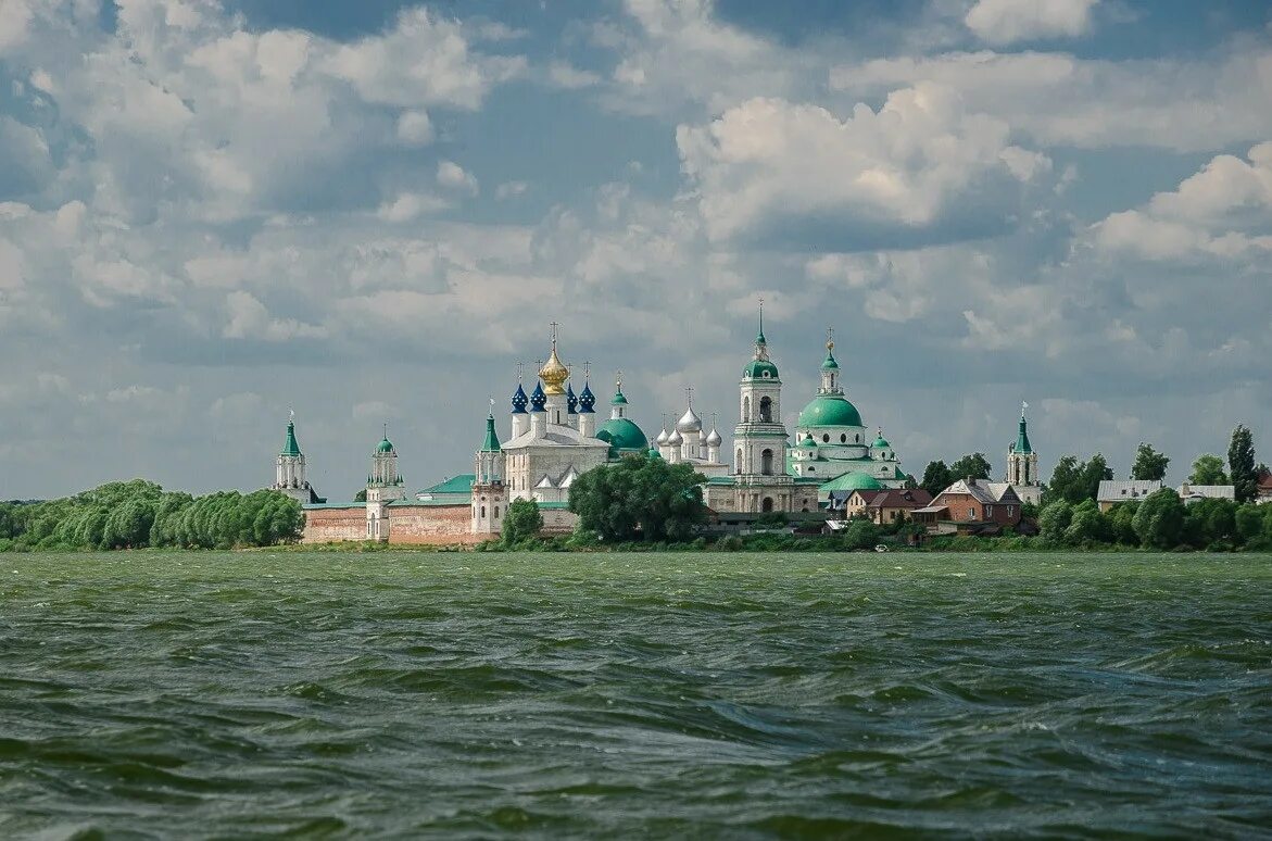 Озеро неро фото Озеро Неро - туры с размещением. Гиды, отзывы путешественников, как посетить, пл