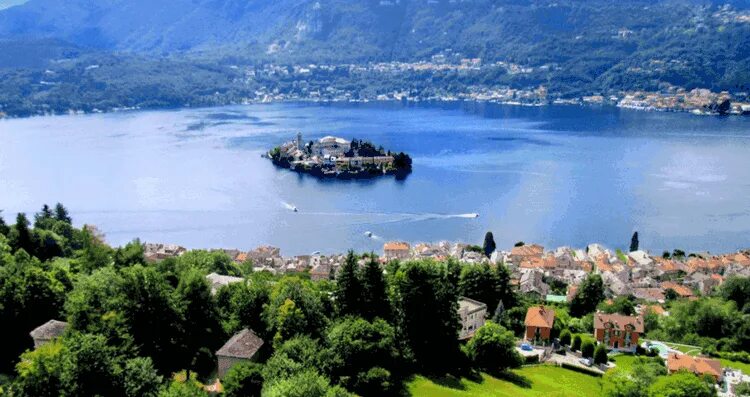 Озеро орта италия фото Best Lakes in Italy 2024