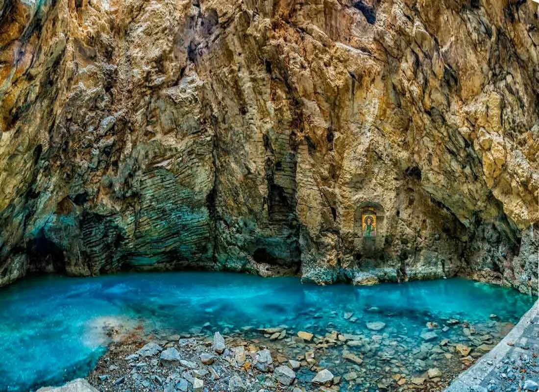 Озеро провал фото Active "Чарующий Кавказ" с Грозным - Новогодние праздники 2025 - Туроператор по 