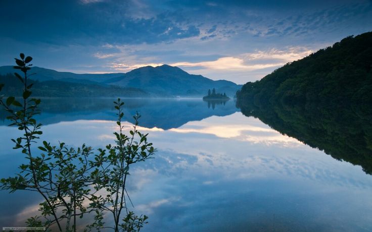 Озеро реальное фото Loch Achray , The Trossachs