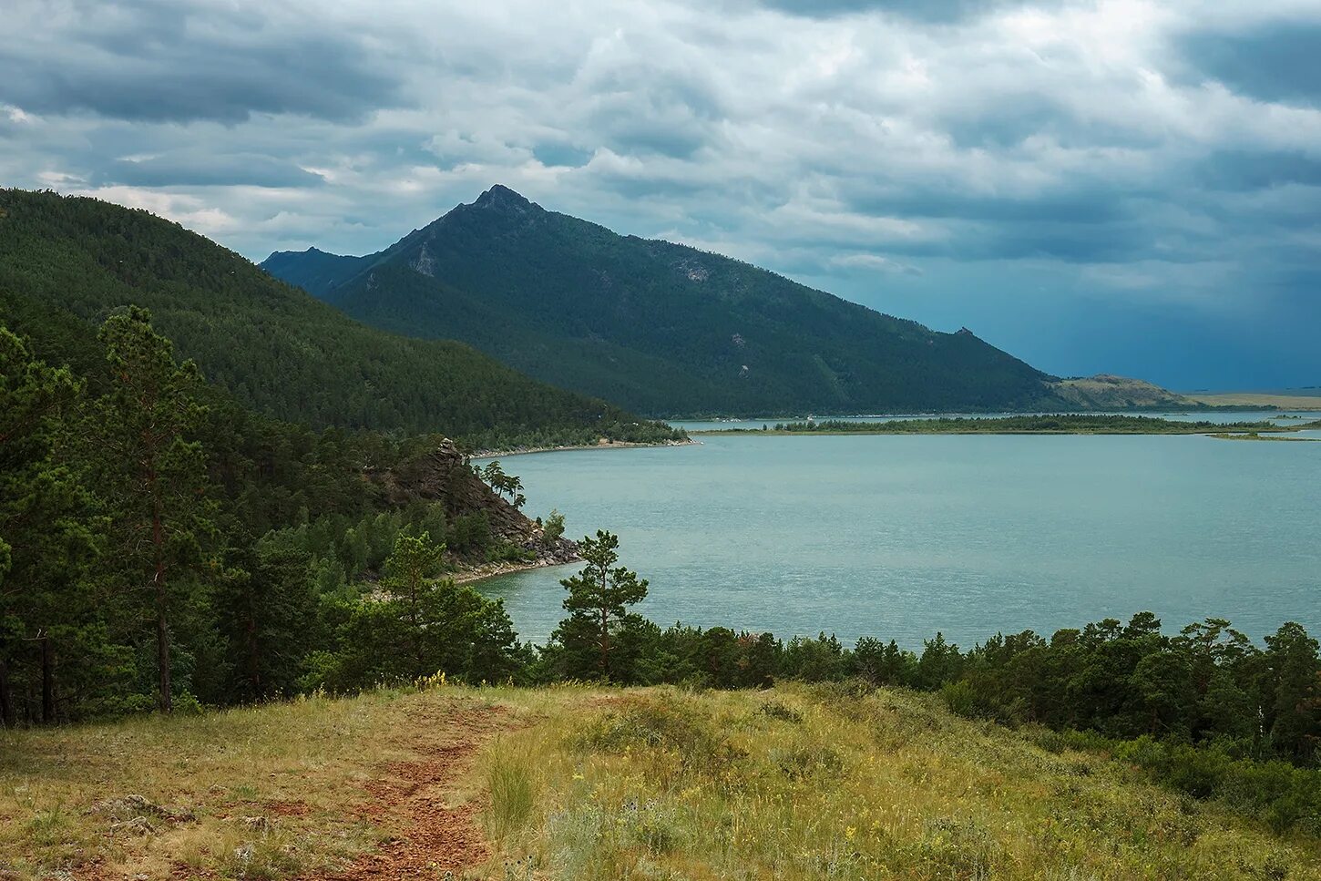 Озеро щучье казахстан фото Пляж озера Боровое в Казахстане: Лучшие фото Зеленая планета Фотогалерея природы