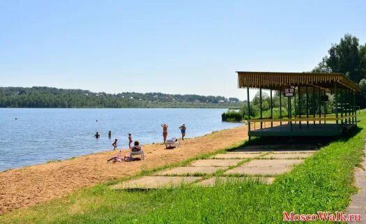 Озеро сенеж пляж фото Город Солнечногорск. Велопрогулка вокруг озера Сенеж - MoscoWalk.ru - Прогулки п