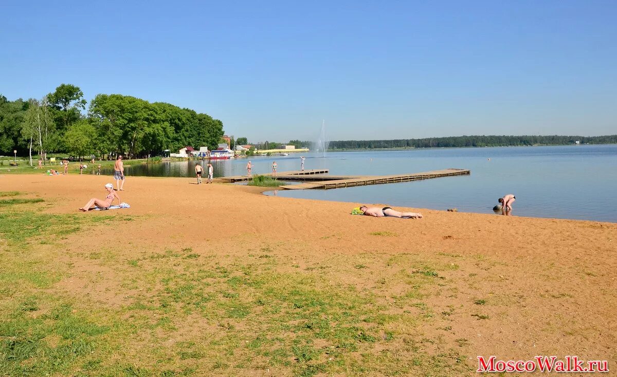 Озеро сенеж пляж фото Город Солнечногорск. Велопрогулка вокруг озера Сенеж - MoscoWalk.ru - Прогулки п
