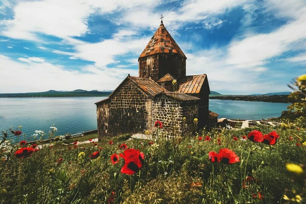 Озеро севан фото Սևանավանք Sevanavank Monastery, religious association, Armenia, Gegharkunik Regi