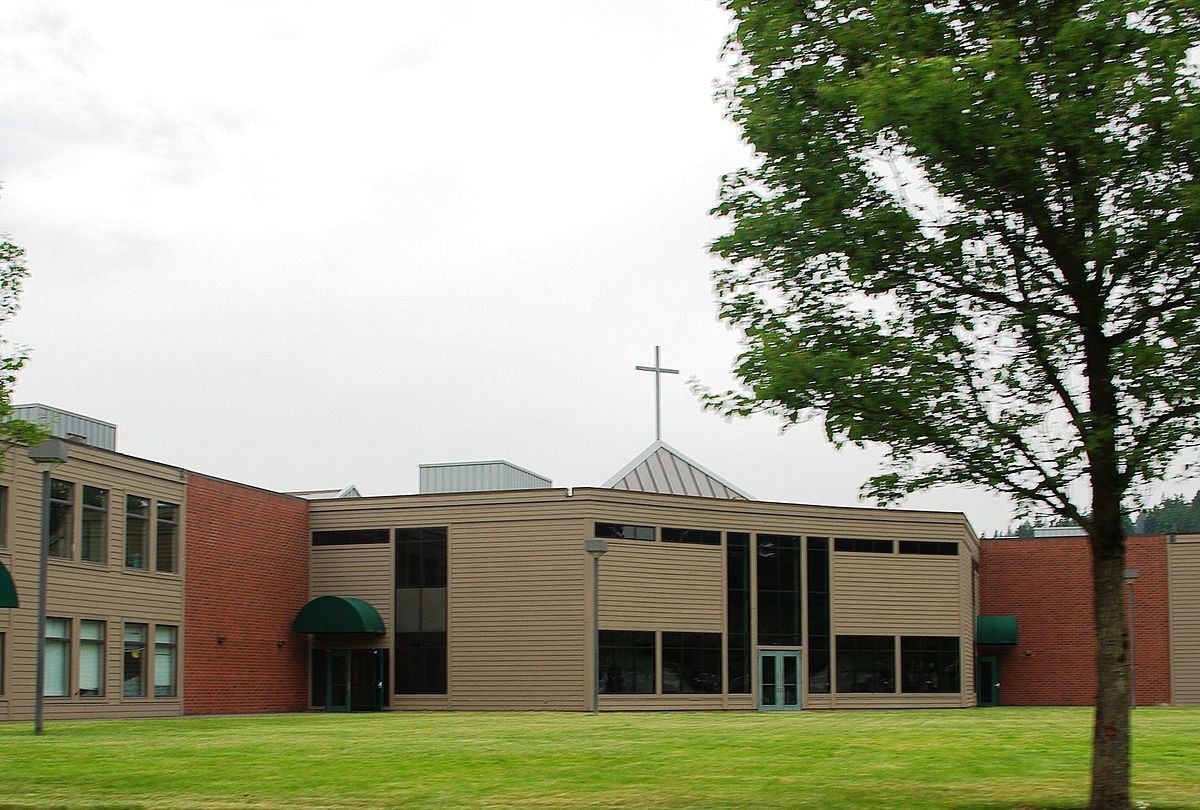 Озеро школе фото File:Westside Christian High School Lake Oswego Oregon.JPG - Wikimedia Commons