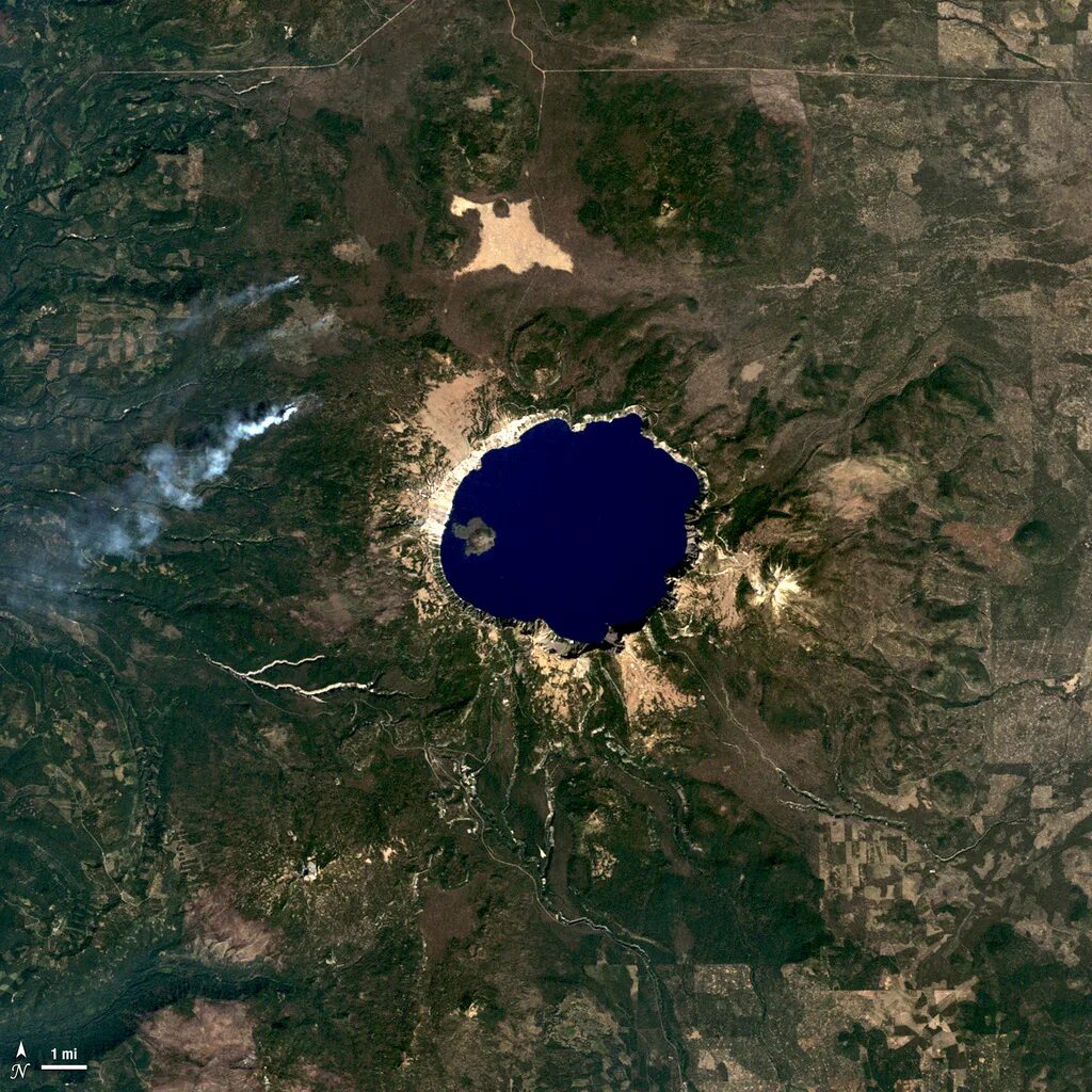 Озеро со спутника фото EarthSky View from space: U.S. national parks