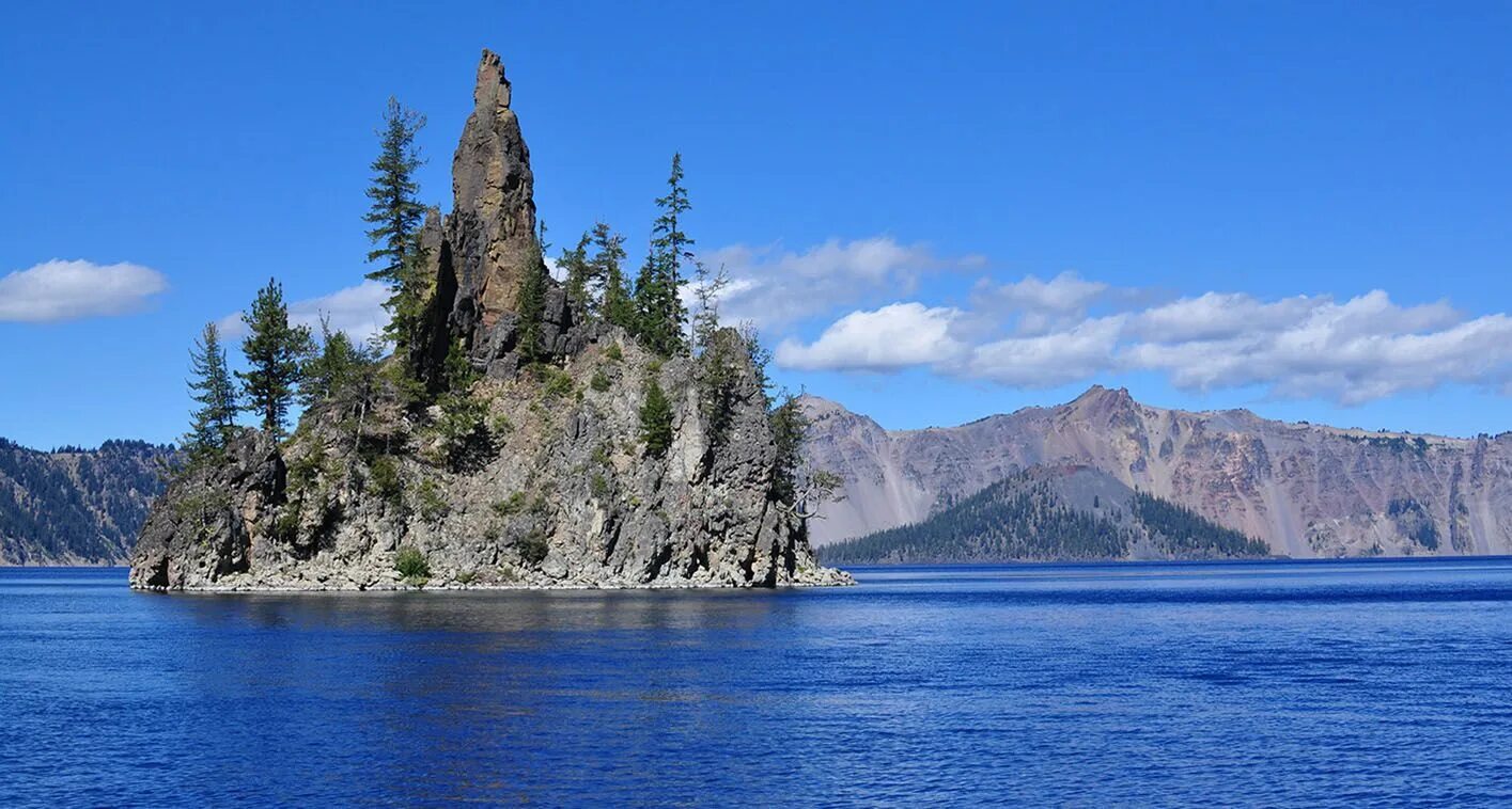 Озеро старик крым фото OC Phantom Ship and Wizard Island - From the water on Crater Lake, Oregon, USA 1