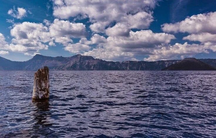 Озеро старик крым фото old-man-of-the-lake Crater Lake, Oregon #craterlakeoregon old-man-of-the-lake Cr
