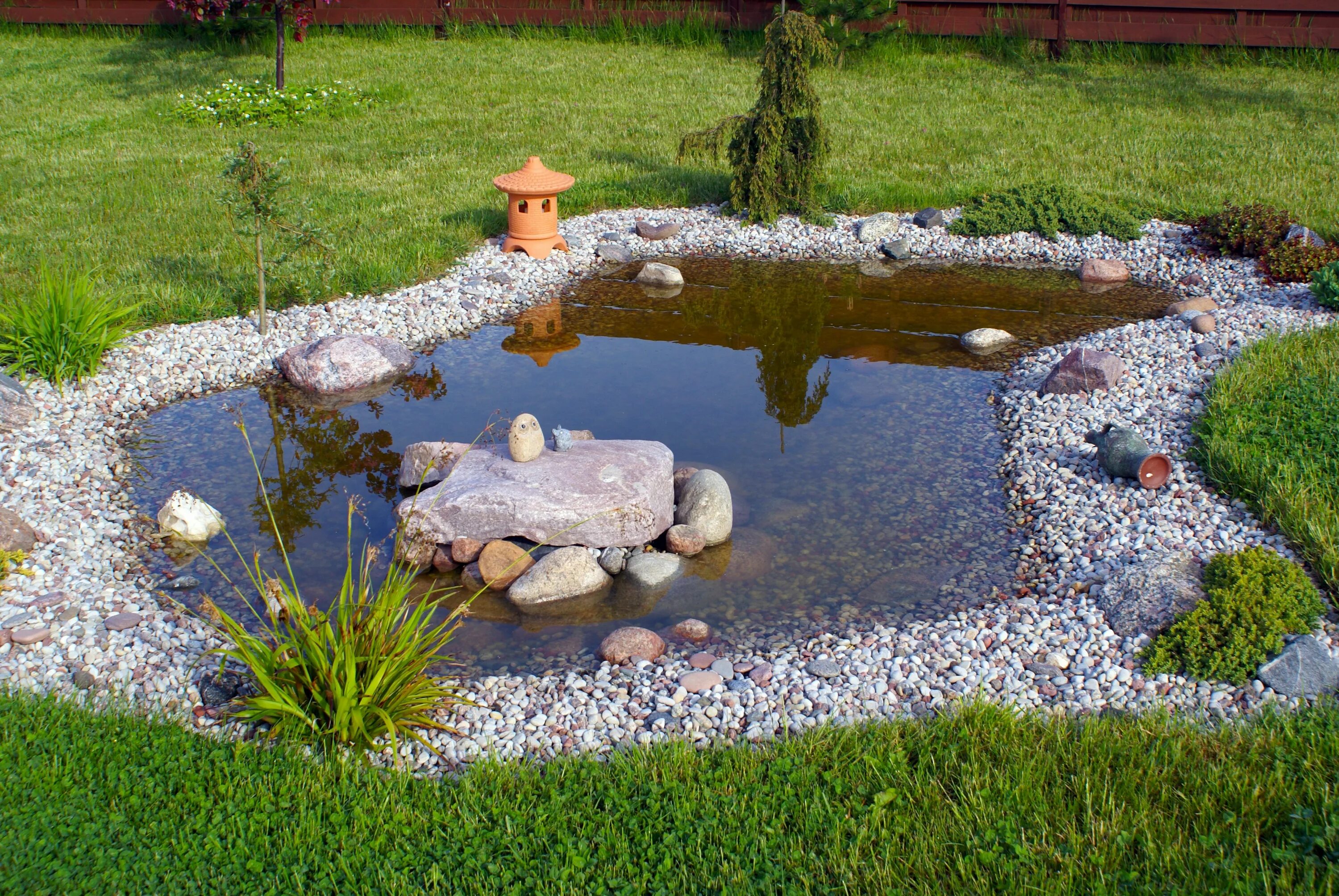 Озеро своими руками фото #Gardenponds don't have to be complicated, as this simple and beautiful example 