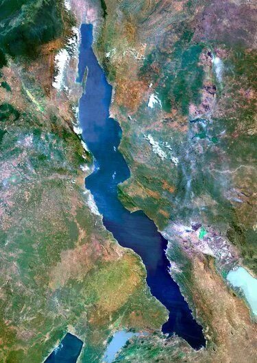 Озеро танганьика фото Did you know: Lake Tanganyika in Africa which extends for 673 km is the longest 