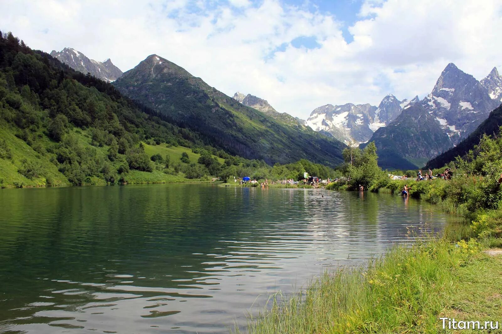 Озеро туманлы кель в домбае фото Озеро Туманлы-Кёль в ущелье Гоначхир, Домбай Titam.ru