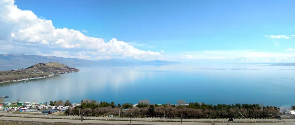 Озеро в ереване севан фото EBRD Project: Armenia- Lake Sevan Water treatment Flickr