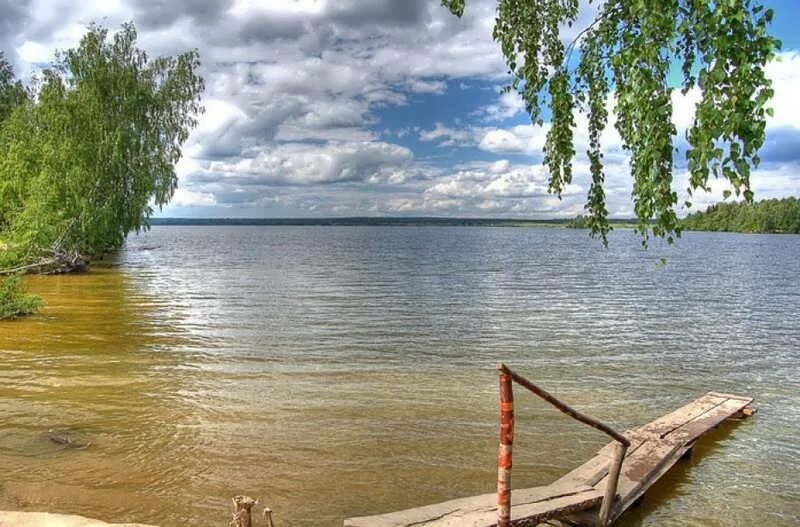 Озеро велье фото Рыбалка на озере Вельё - База отдыха на Валдае "Берендеево царство"